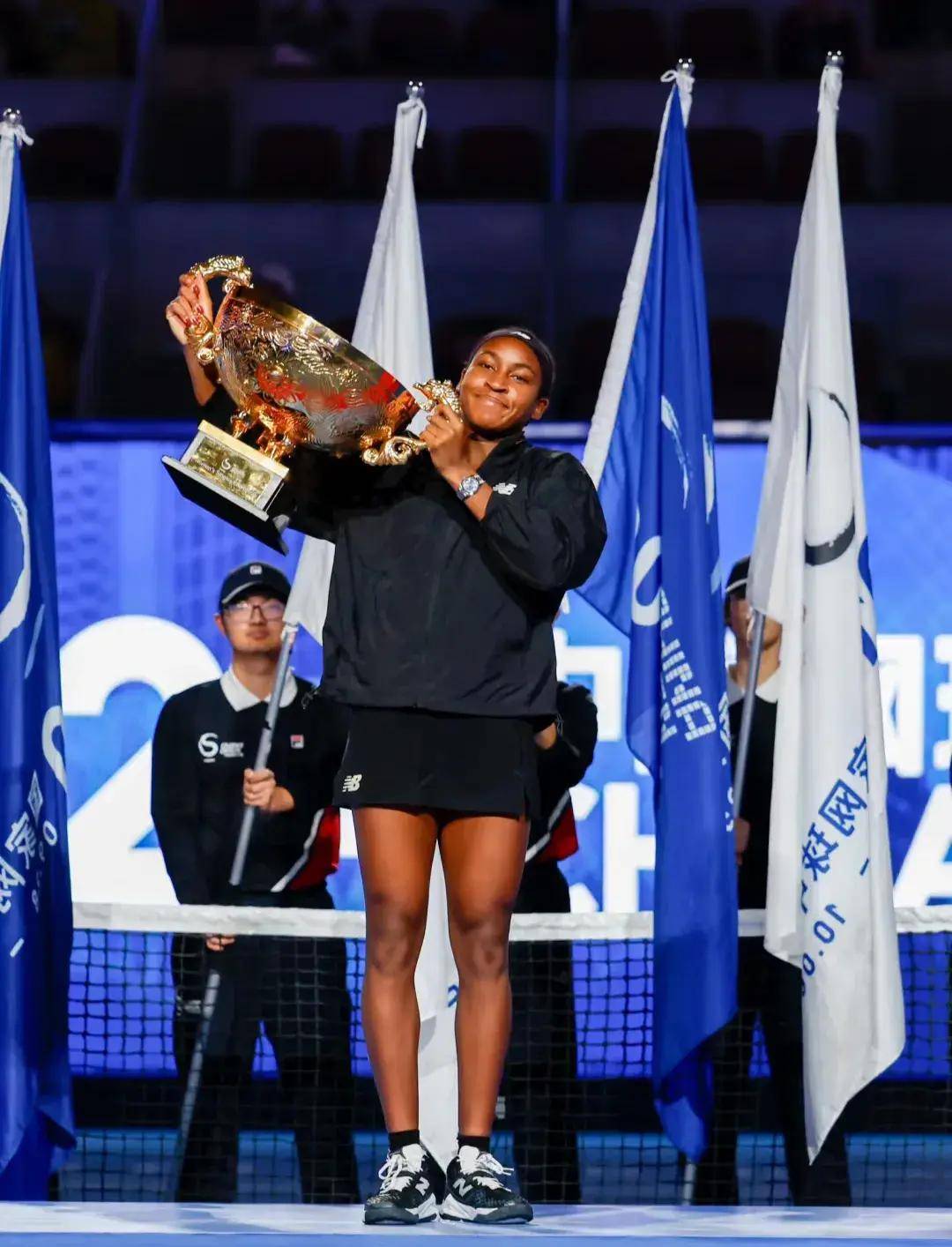 的足协杯比 的足协杯比